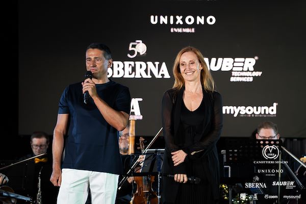 Canottieri Mincio . Unixono - Elena Camo: Le Grandi Voci Italiane