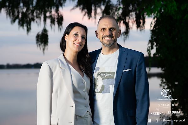 Canottieri Mincio . Unixono - Elena Camo: Le Grandi Voci Italiane