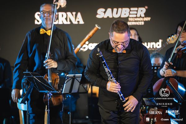 Canottieri Mincio . Unixono - Elena Camo: Le Grandi Voci Italiane