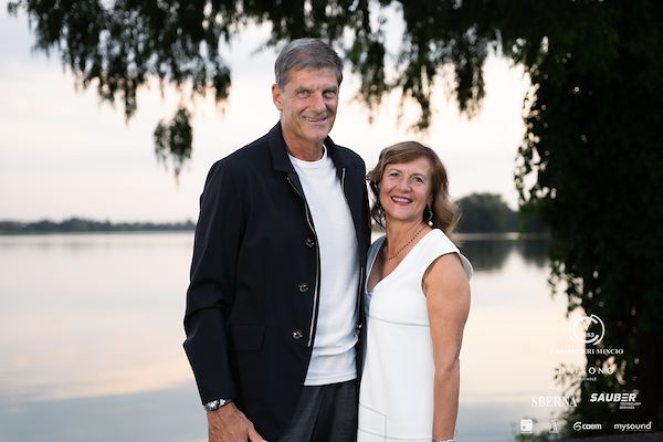 Canottieri Mincio . Unixono - Elena Camo: Le Grandi Voci Italiane