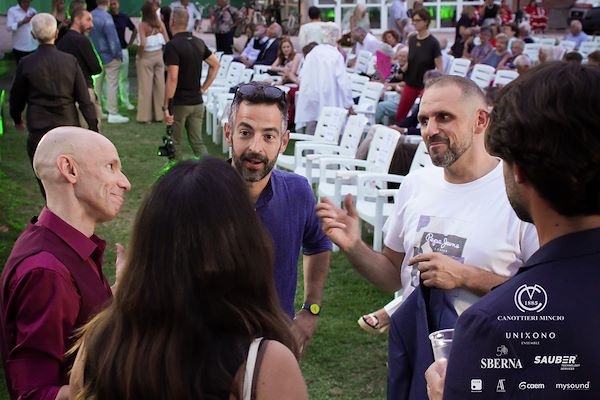 Canottieri Mincio . Unixono - Elena Camo: Le Grandi Voci Italiane