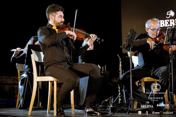 Canottieri Mincio . Unixono - Elena Camo: Le Grandi Voci Italiane