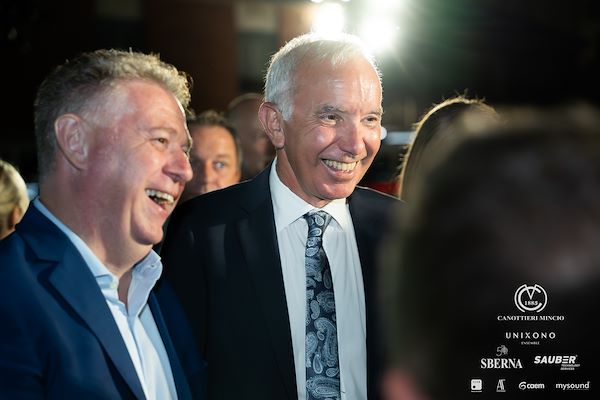 Canottieri Mincio . Unixono - Elena Camo: Le Grandi Voci Italiane