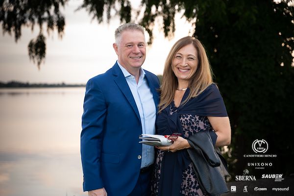 Canottieri Mincio . Unixono - Elena Camo: Le Grandi Voci Italiane