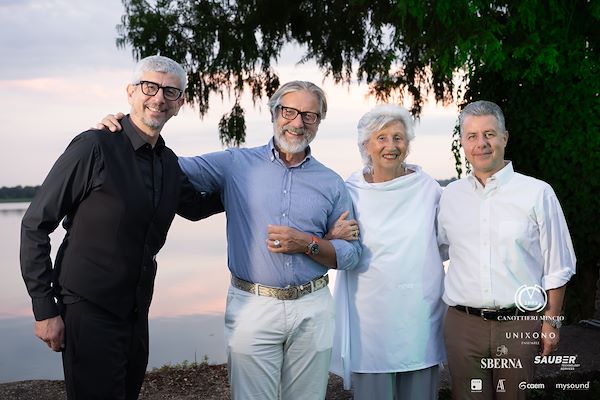 Canottieri Mincio . Unixono - Elena Camo: Le Grandi Voci Italiane