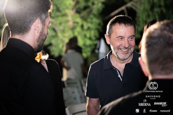 Canottieri Mincio . Unixono - Elena Camo: Le Grandi Voci Italiane