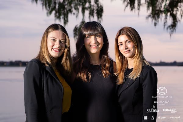 Canottieri Mincio . Unixono - Elena Camo: Le Grandi Voci Italiane