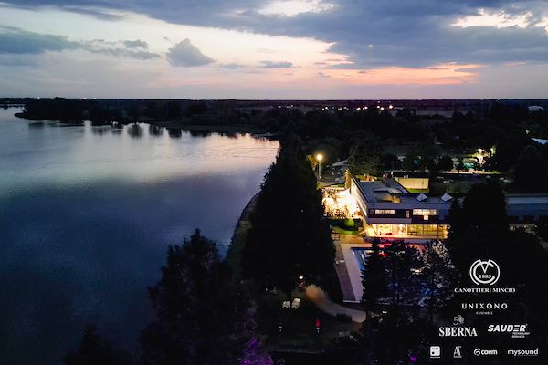 Canottieri Mincio . Unixono - Elena Camo: Le Grandi Voci Italiane