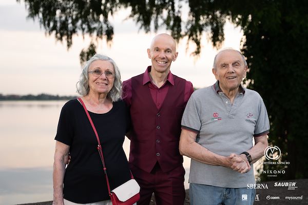 Canottieri Mincio . Unixono - Elena Camo: Le Grandi Voci Italiane