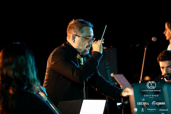 Canottieri Mincio . Unixono<br>Elena Camo: Le Grandi Voci Pop