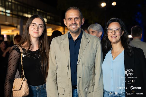 Canottieri Mincio . Unixono<br>Elena Camo: Le Grandi Voci Pop