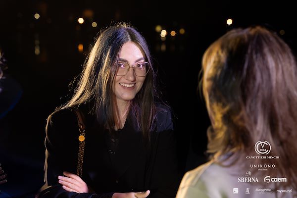 Canottieri Mincio . Unixono<br>Elena Camo: Le Grandi Voci Pop