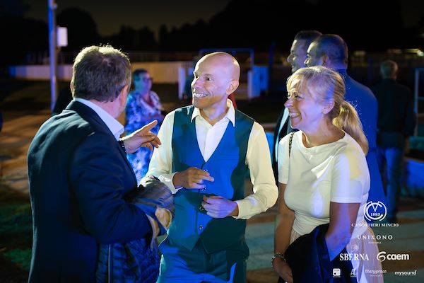 Canottieri Mincio . Unixono<br>Elena Camo: Le Grandi Voci Pop