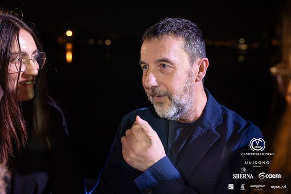 Canottieri Mincio . Unixono<br>Elena Camo: Le Grandi Voci Pop