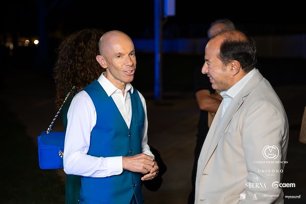 Canottieri Mincio . Unixono<br>Elena Camo: Le Grandi Voci Pop