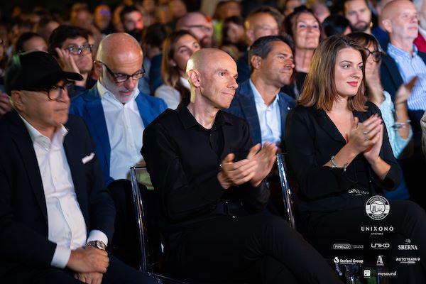 Circolo Tennis Scaligero<br> Unixono & Elena Camo: Le Grandi Voci Pop