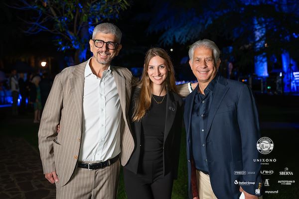 Circolo Tennis Scaligero<br> Unixono & Elena Camo: Le Grandi Voci Pop