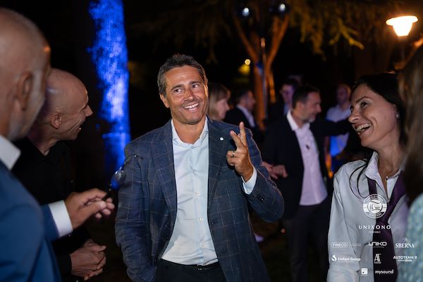 Circolo Tennis Scaligero<br> Unixono & Elena Camo: Le Grandi Voci Pop