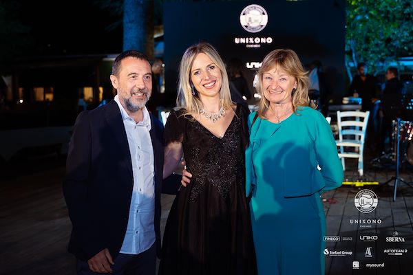 Circolo Tennis Scaligero<br> Unixono & Elena Camo: Le Grandi Voci Pop