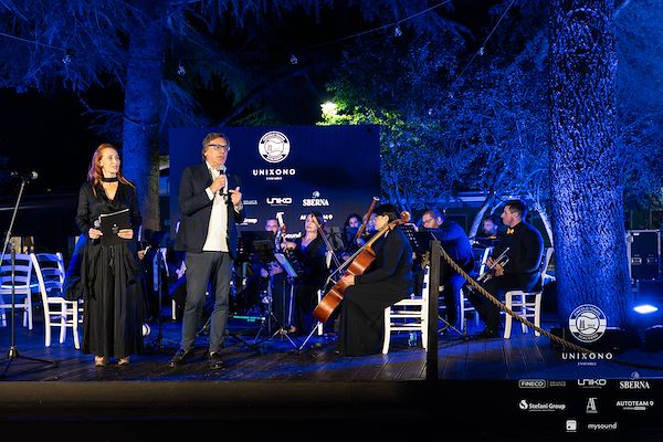 Circolo Tennis Scaligero<br> Unixono & Elena Camo: Le Grandi Voci Pop