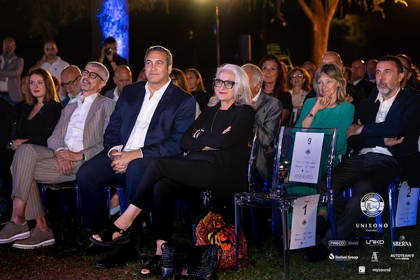 Circolo Tennis Scaligero<br> Unixono & Elena Camo: Le Grandi Voci Pop