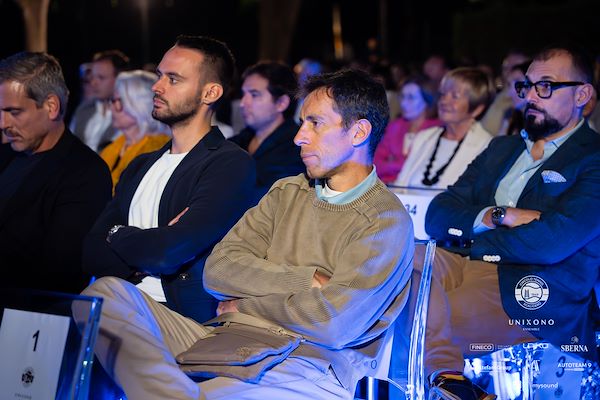 Circolo Tennis Scaligero<br> Unixono & Elena Camo: Le Grandi Voci Pop