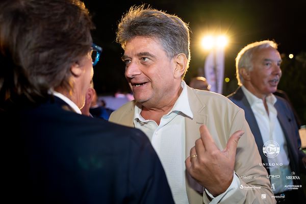 Circolo Tennis Scaligero<br> Unixono & Elena Camo: Le Grandi Voci Pop