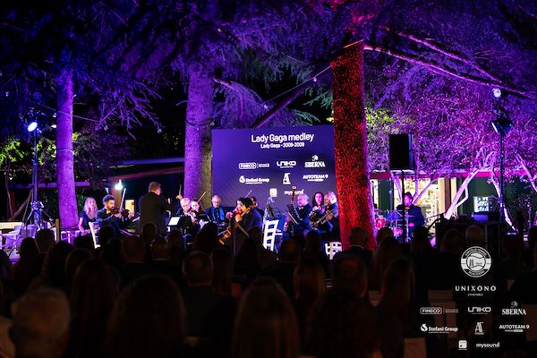 Circolo Tennis Scaligero<br> Unixono & Elena Camo: Le Grandi Voci Pop