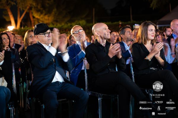 Circolo Tennis Scaligero<br> Unixono & Elena Camo: Le Grandi Voci Pop