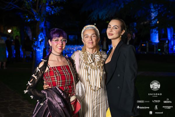 Circolo Tennis Scaligero<br> Unixono & Elena Camo: Le Grandi Voci Pop