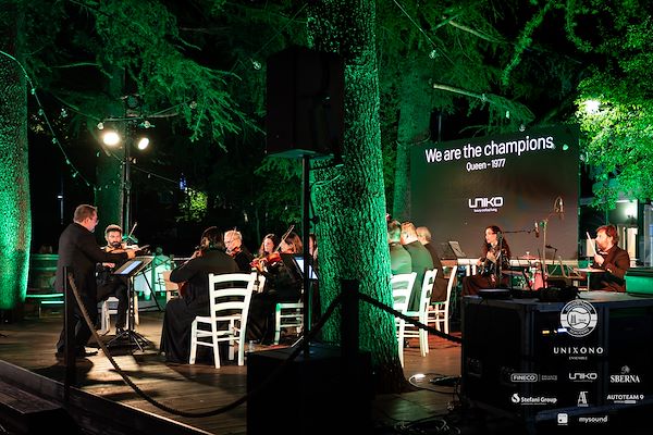 Circolo Tennis Scaligero<br> Unixono & Elena Camo: Le Grandi Voci Pop