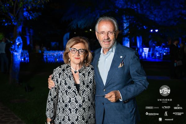 Circolo Tennis Scaligero<br> Unixono & Elena Camo: Le Grandi Voci Pop