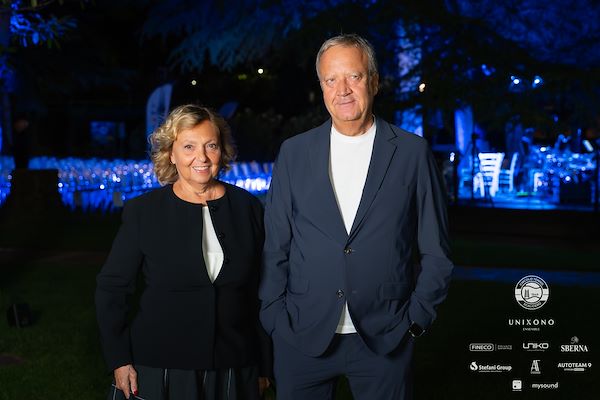 Circolo Tennis Scaligero<br> Unixono & Elena Camo: Le Grandi Voci Pop