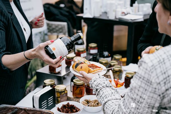 Le Prandine . FinecoBank </br > Il Piacere dell'Eccellenza