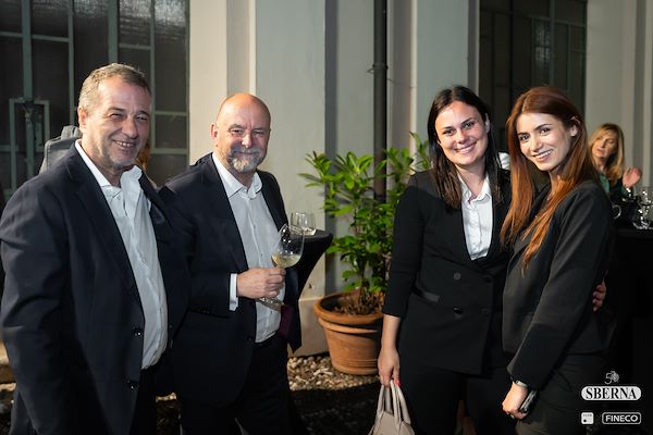 Sberna . FinecoBank . Siglacom Club <br/ > Sberna Bella