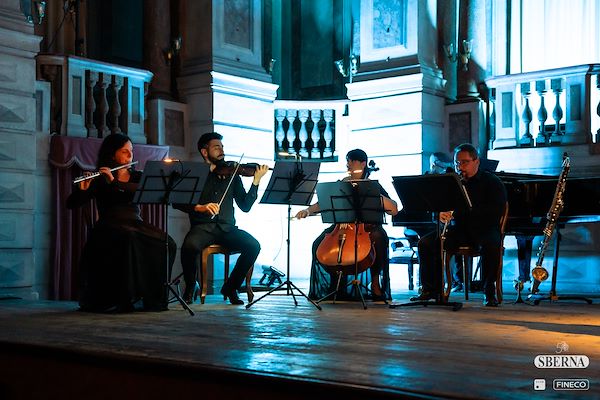 Sberna . FinecoBank . Siglacom Club <br/ > Sberna Bella