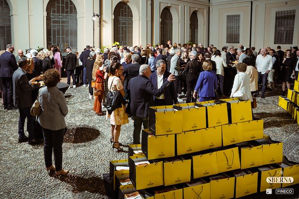 Sberna . FinecoBank . Siglacom Club <br/ > Sberna Bella