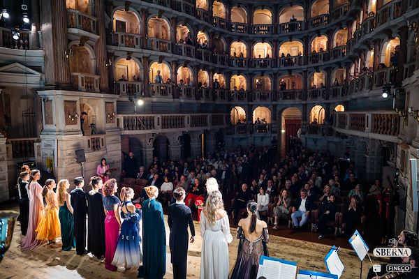 Sberna . FinecoBank . Siglacom Club <br/ > Sberna Bella